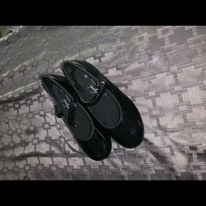 Girls tap shoes